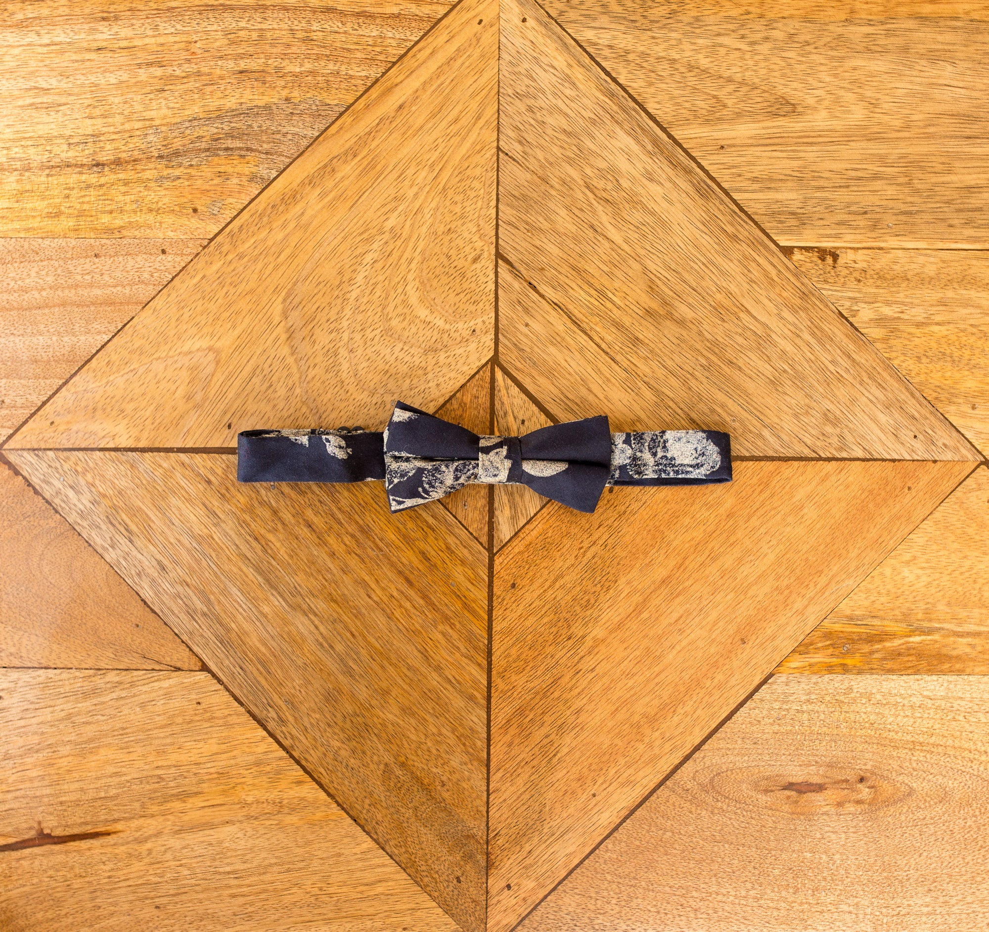 ELLIS || BOY BOW TIE - Boy's Bow Tie