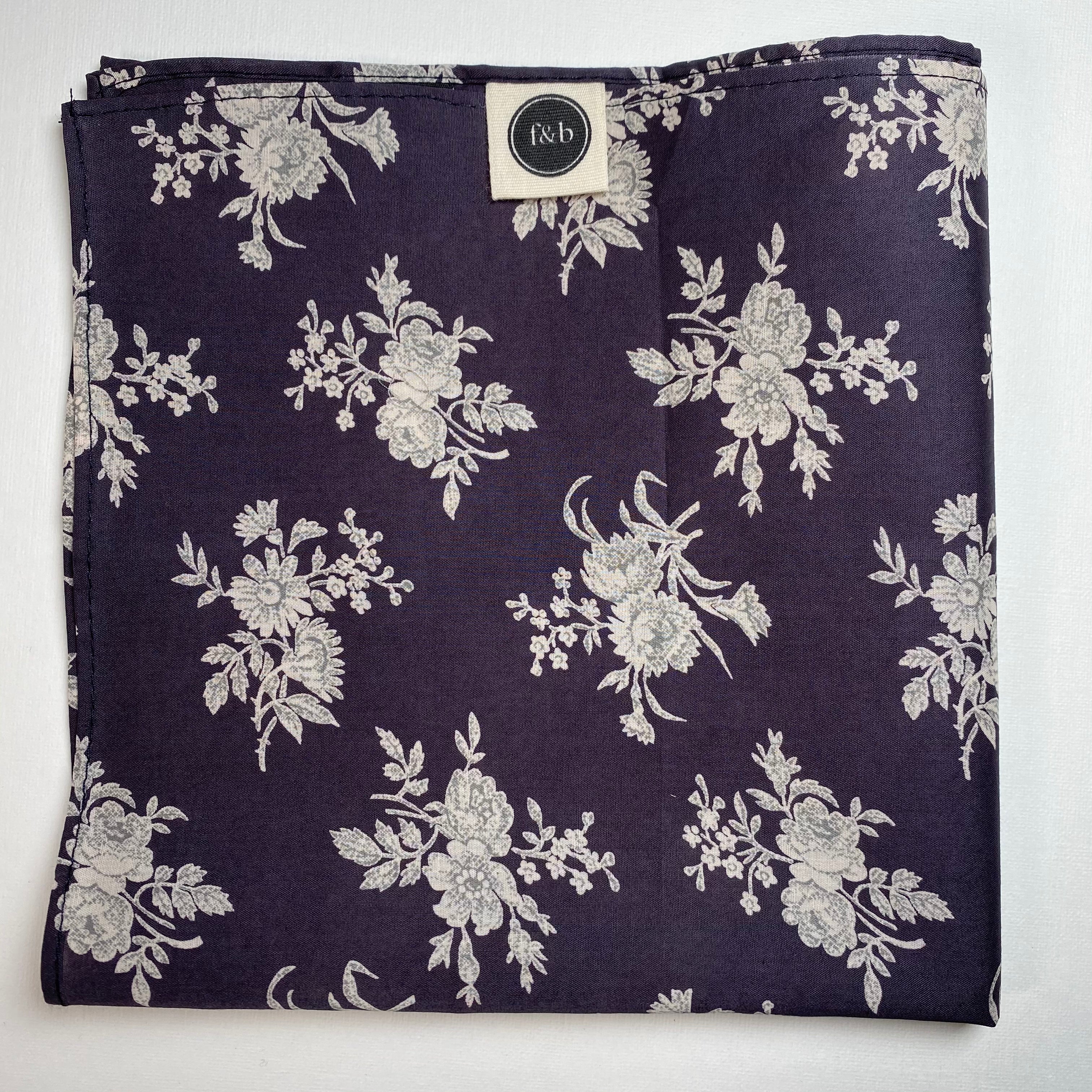 LUXE || POCKET SQUARE - Pocket Square