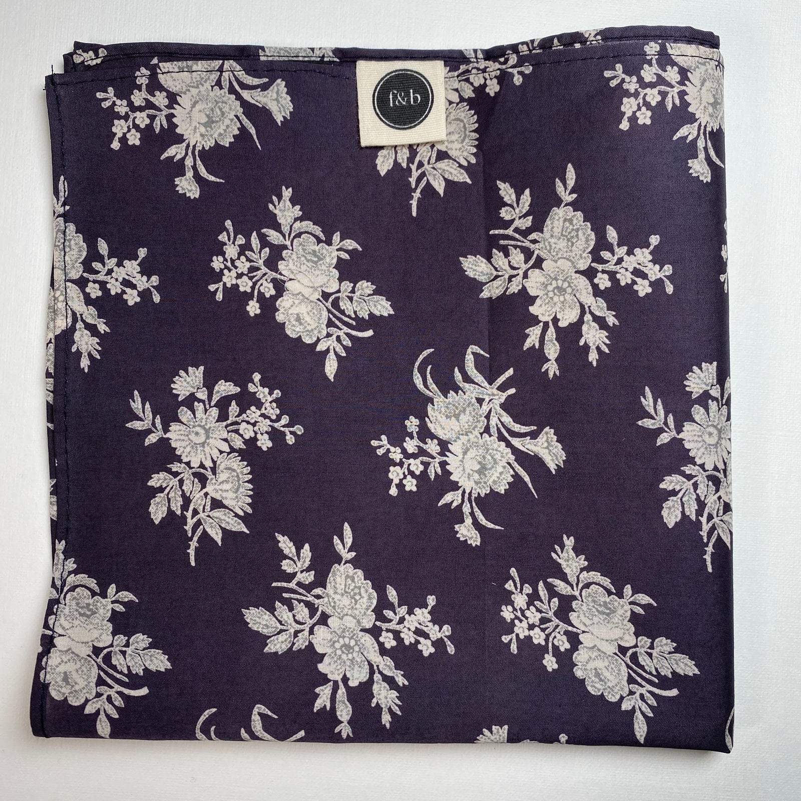 LUXE || POCKET SQUARE - Pocket Square