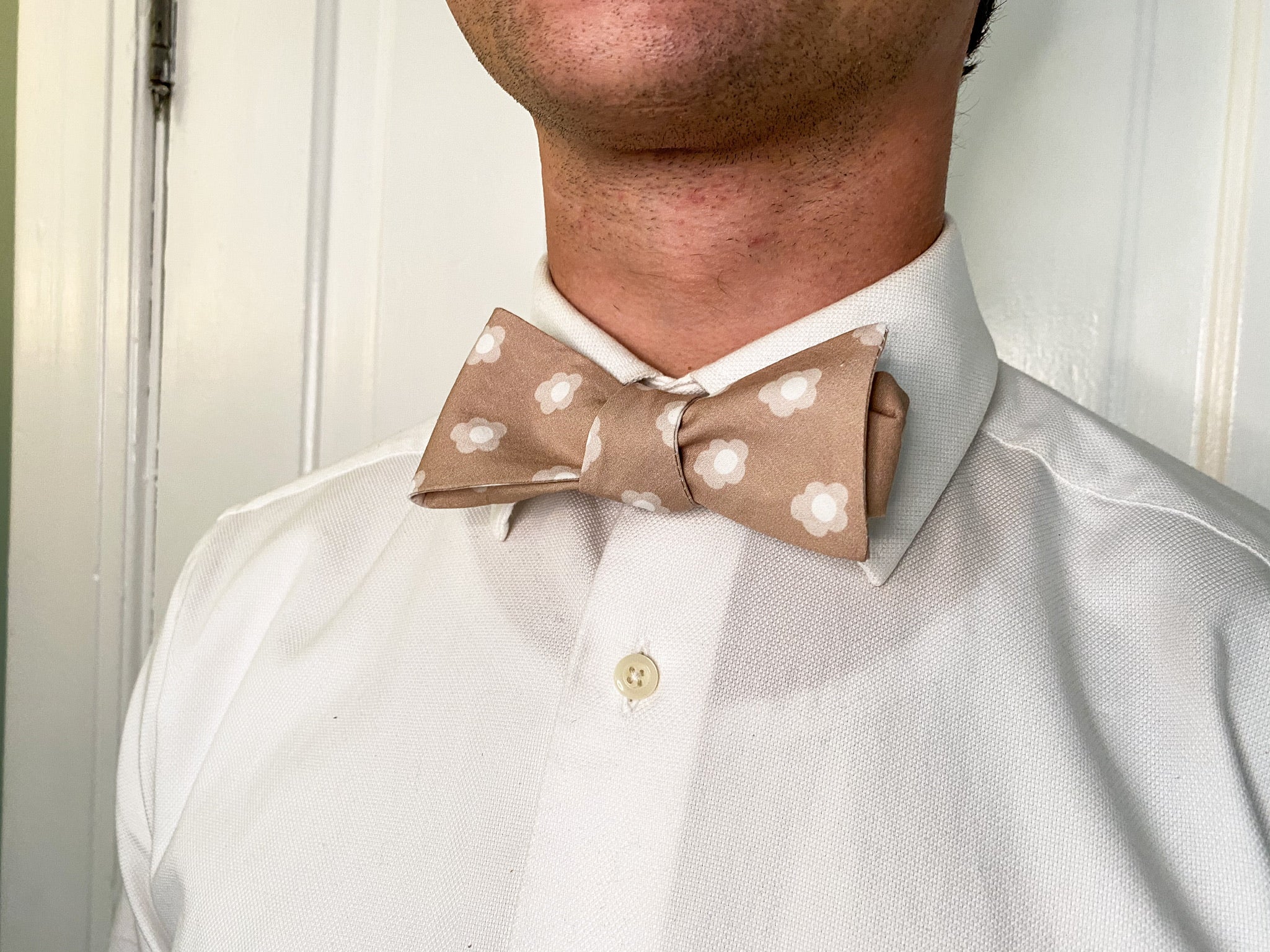 PERLO || SELF-TIE BOW TIE - Self-Tie Bow Tie