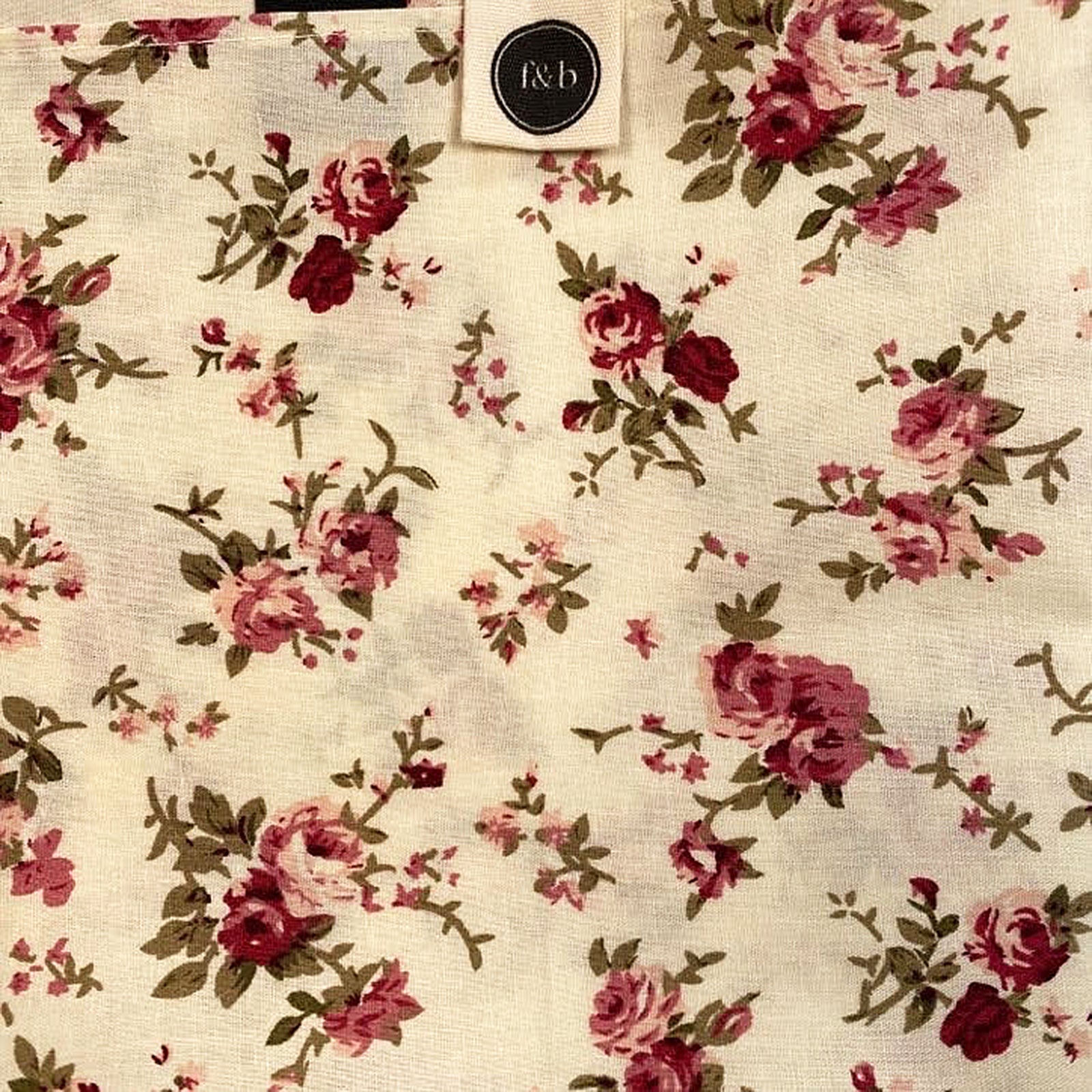 ISAK || POCKET SQUARE - Pocket Square