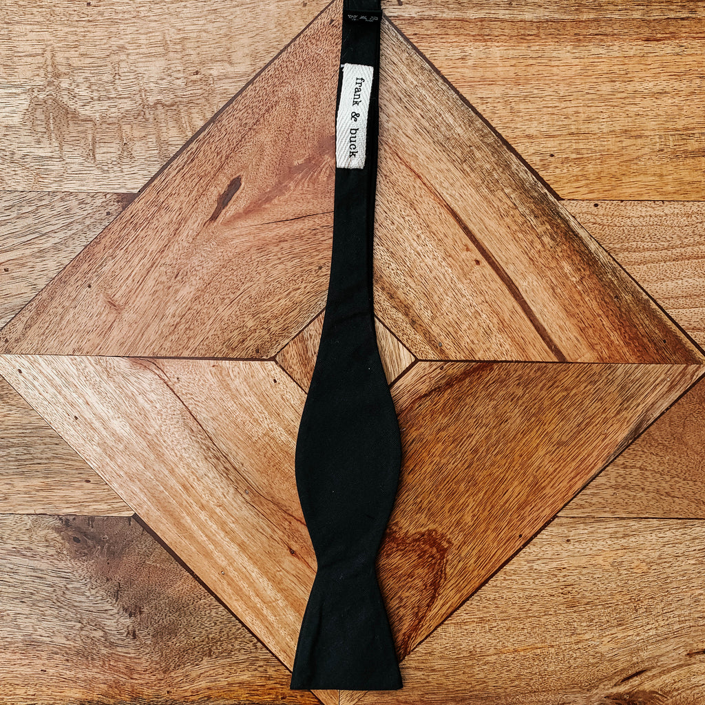 BOURNE || SELF-TIE BOW TIE - Self-Tie Bow Tie