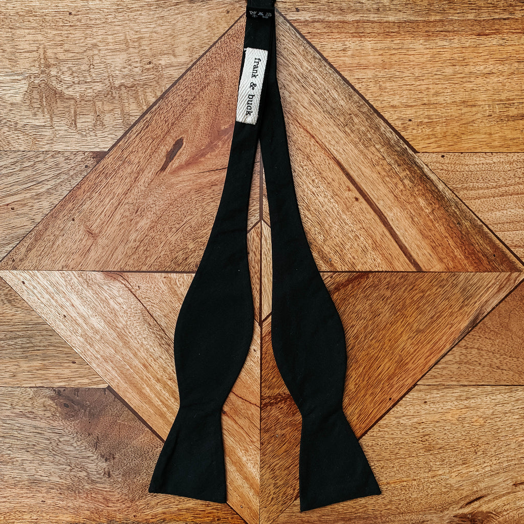 BOURNE || SELF-TIE BOW TIE - Self-Tie Bow Tie