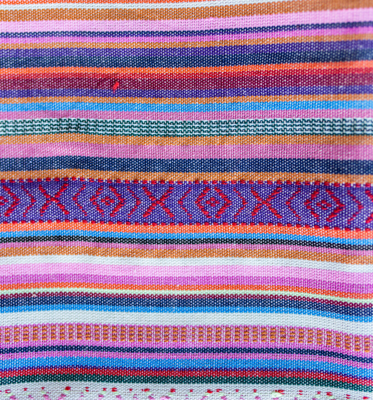 GONZALES || POCKET SQUARE - Pocket Square