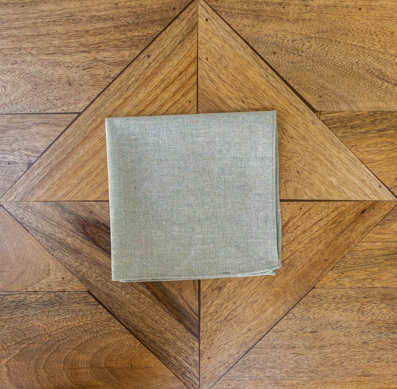 LUCKY || POCKET SQUARE - Pocket Square