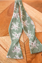 KIRBY || SELF-TIE BOW TIE - Self-Tie Bow Tie