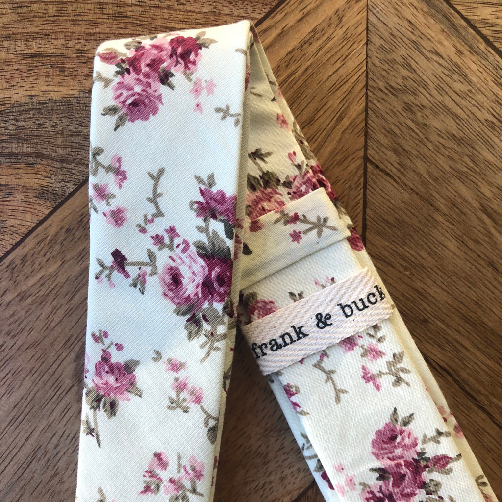 ISAK || BOY - Boy's Tie