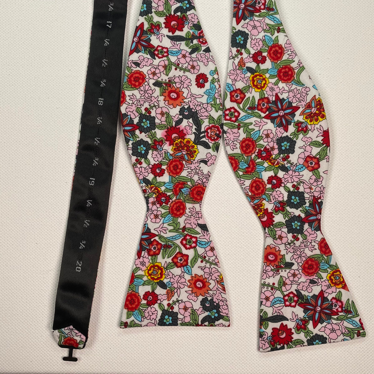 BECK || SELF-TIE BOW TIE