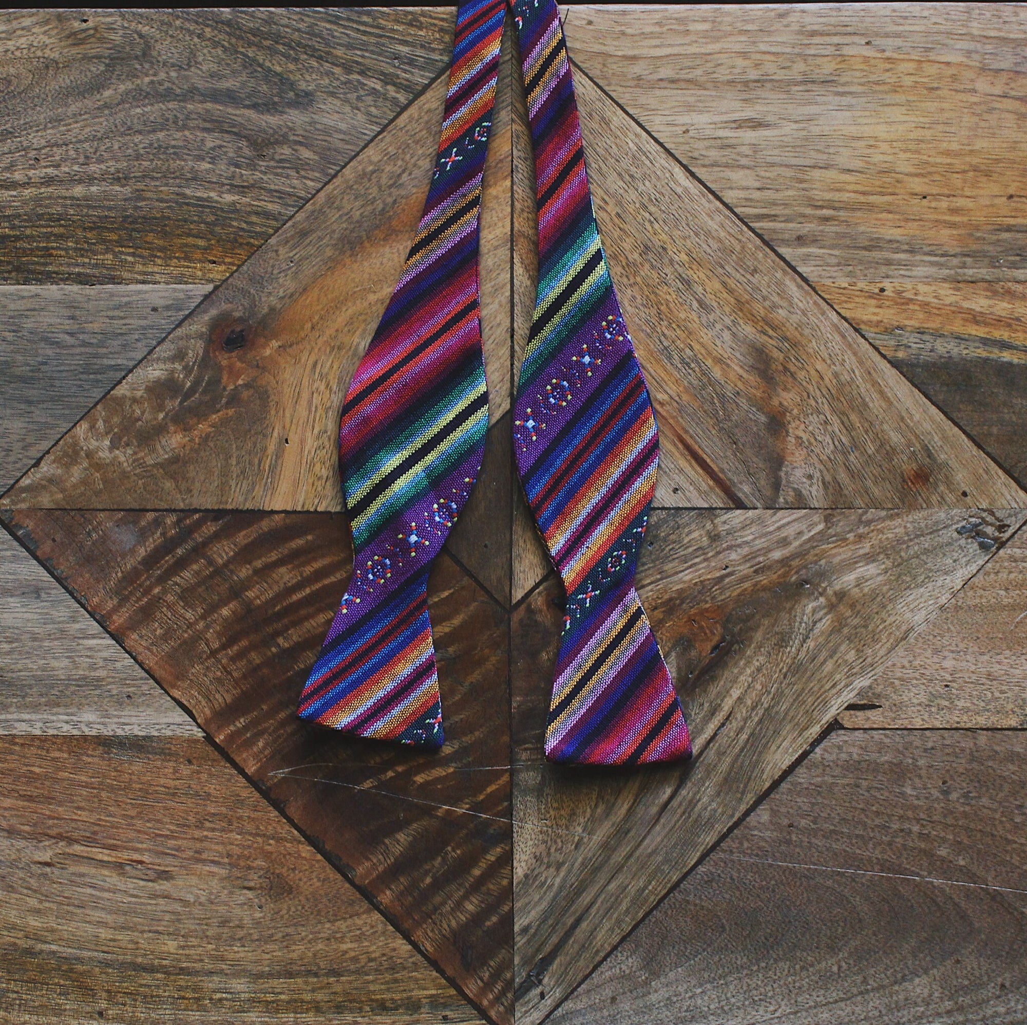 RAD || SELF-TIE BOW TIE - Self-Tie Bow Tie