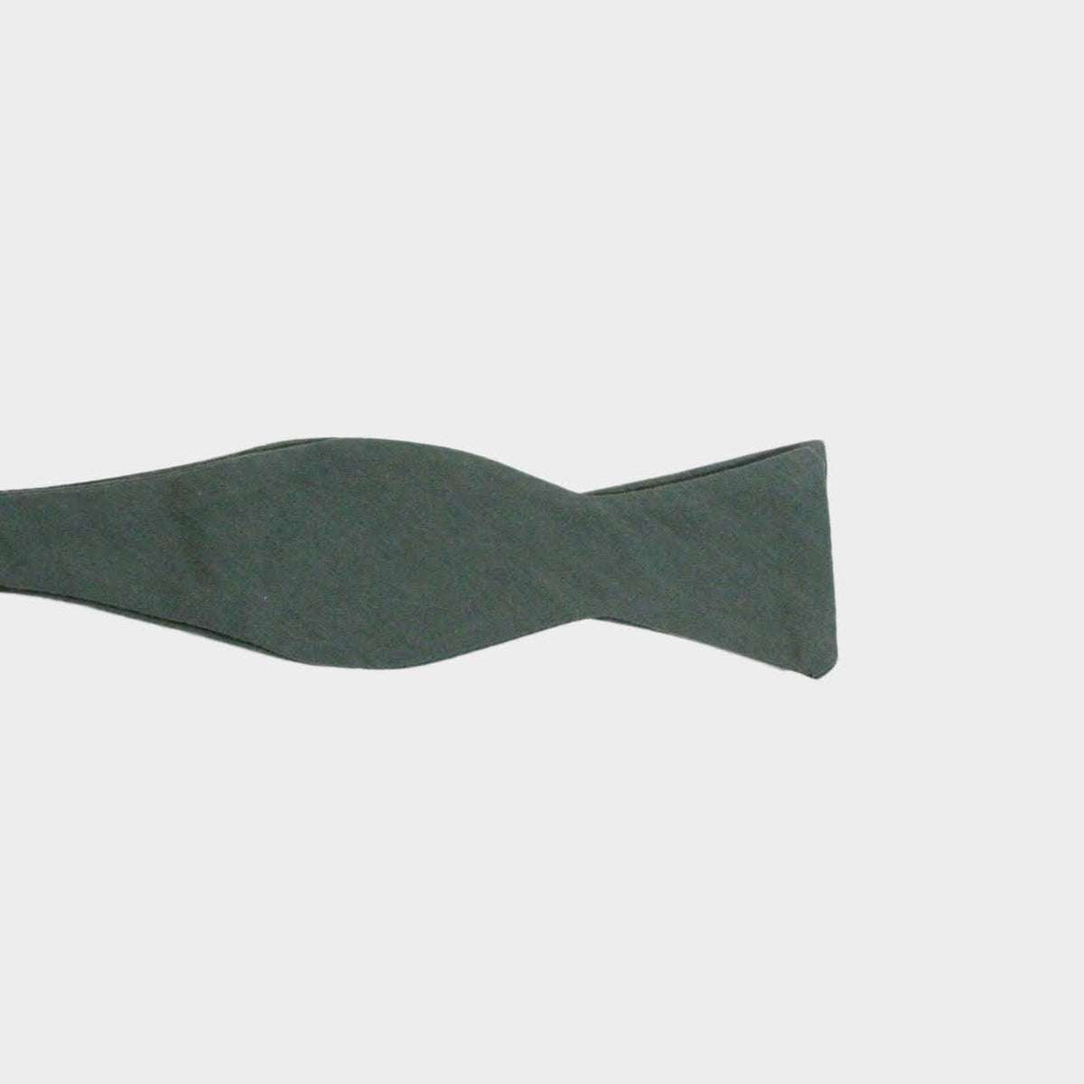 CONNELLY || SELF-TIE BOW TIE