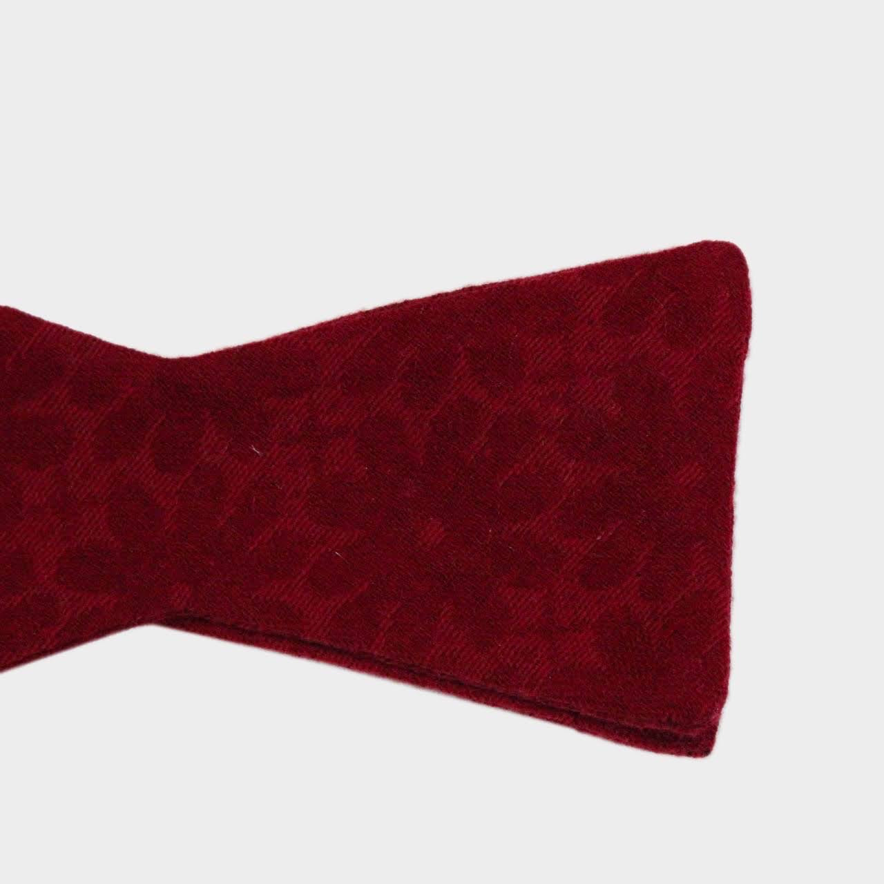 JENSEN || SELF-TIE BOW TIE - Self-Tie Bow Tie