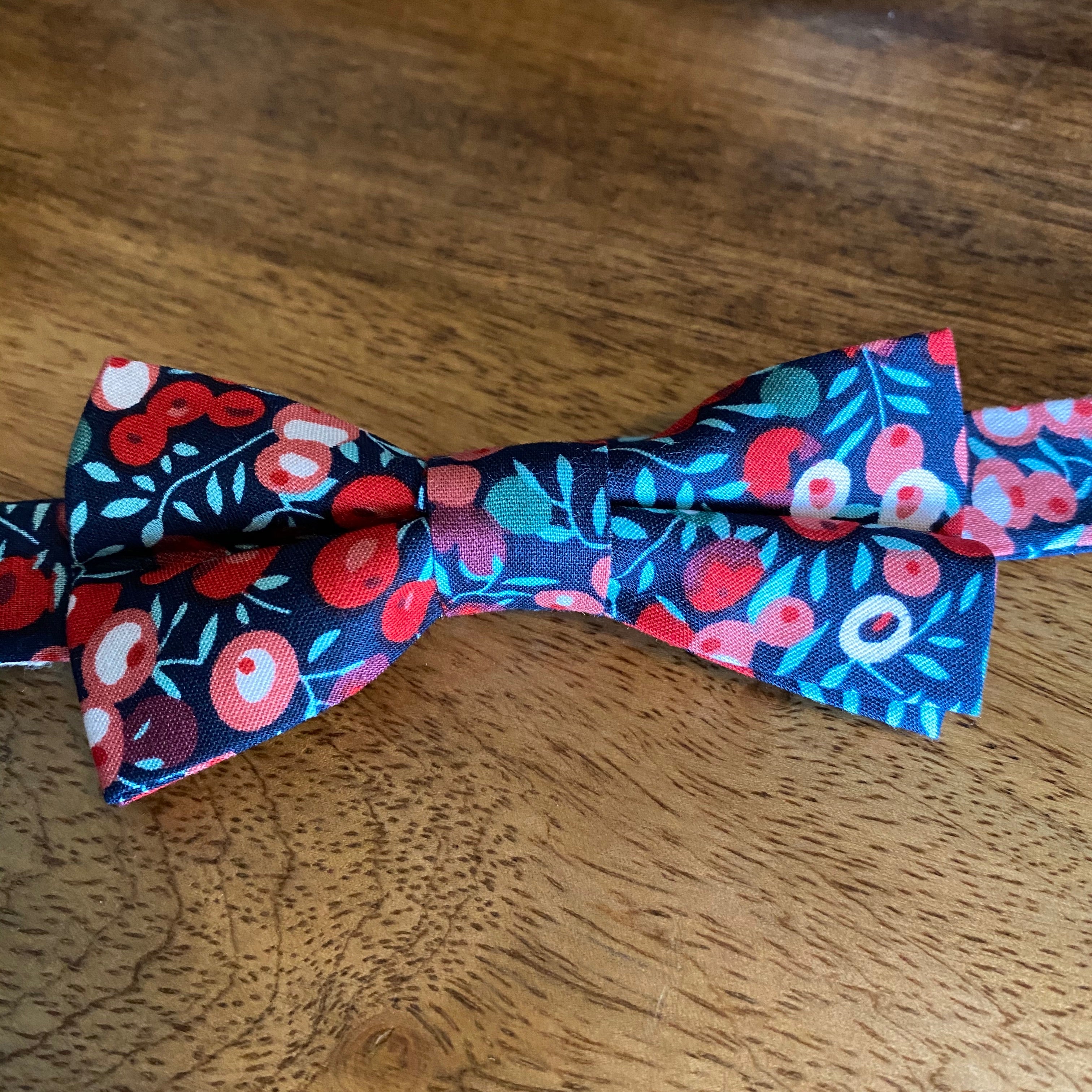 BARRON || BOY BOW TIE - Boy's Bow Tie