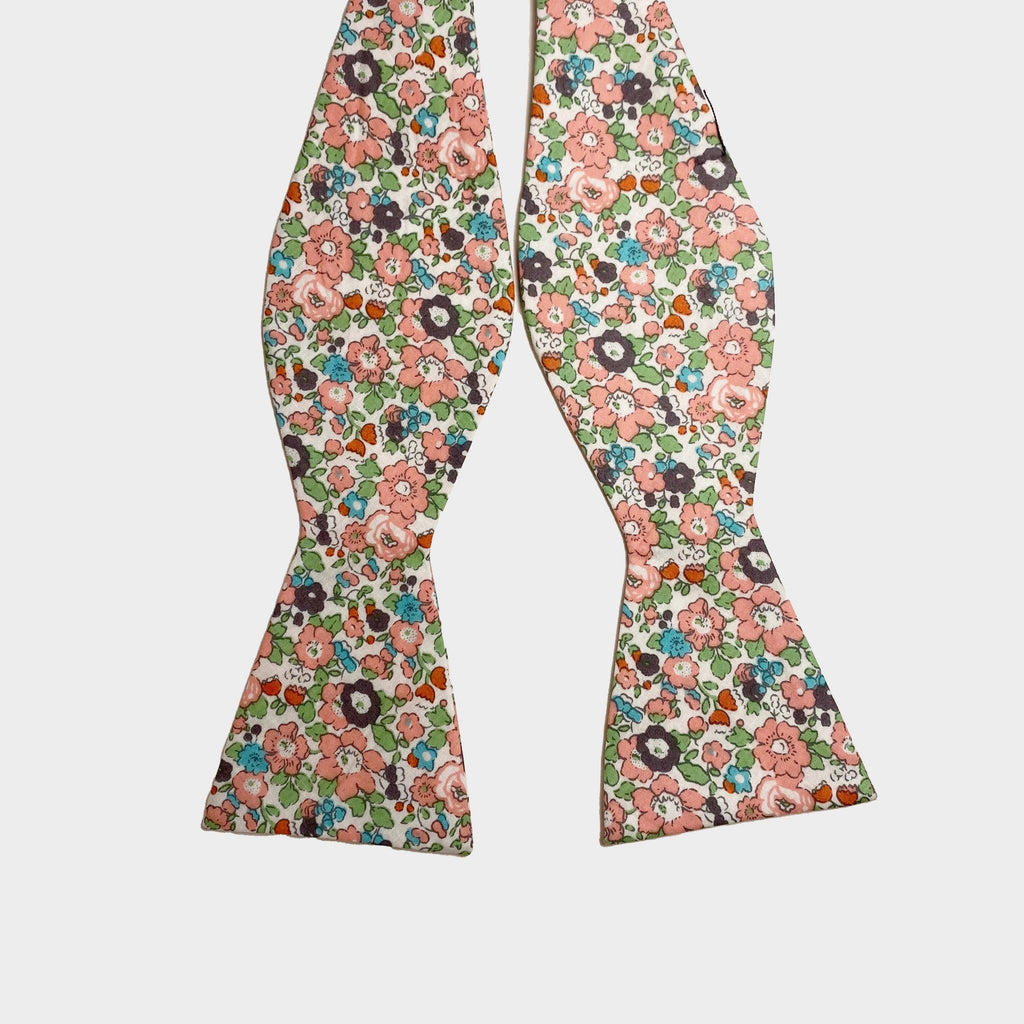 SILAS || SELF-TIE BOW TIE - Self-Tie Bow Tie