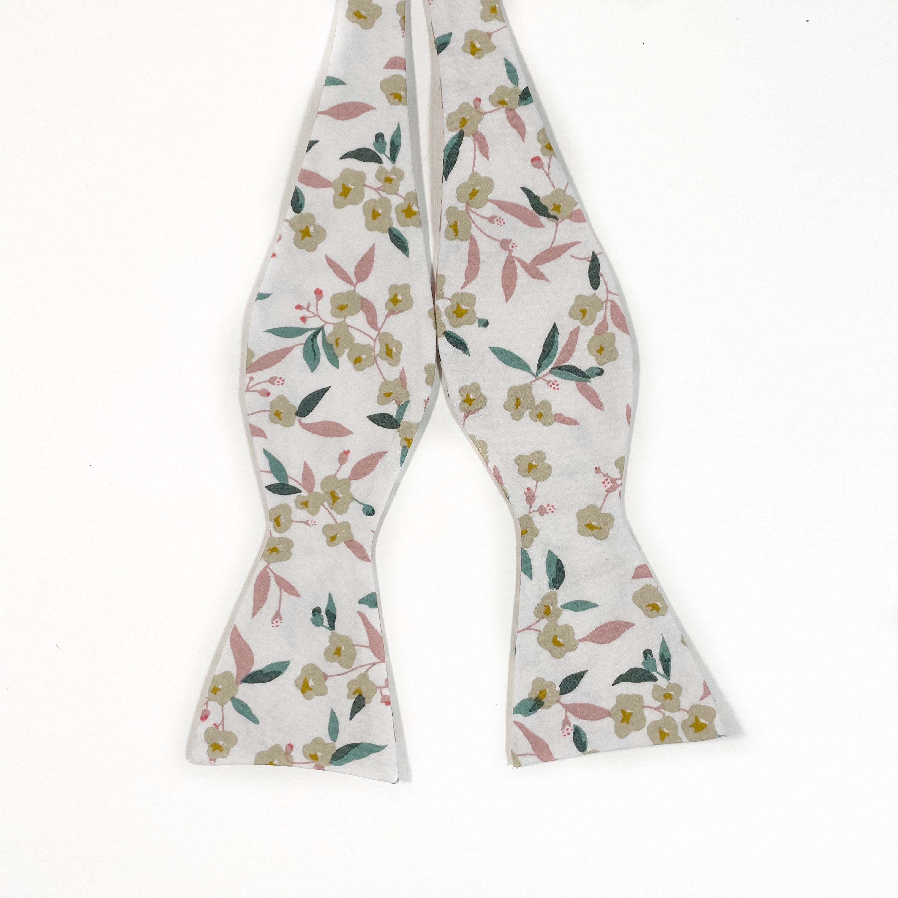 RONNY || SELF-TIE BOW TIE - Self-Tie Bow Tie