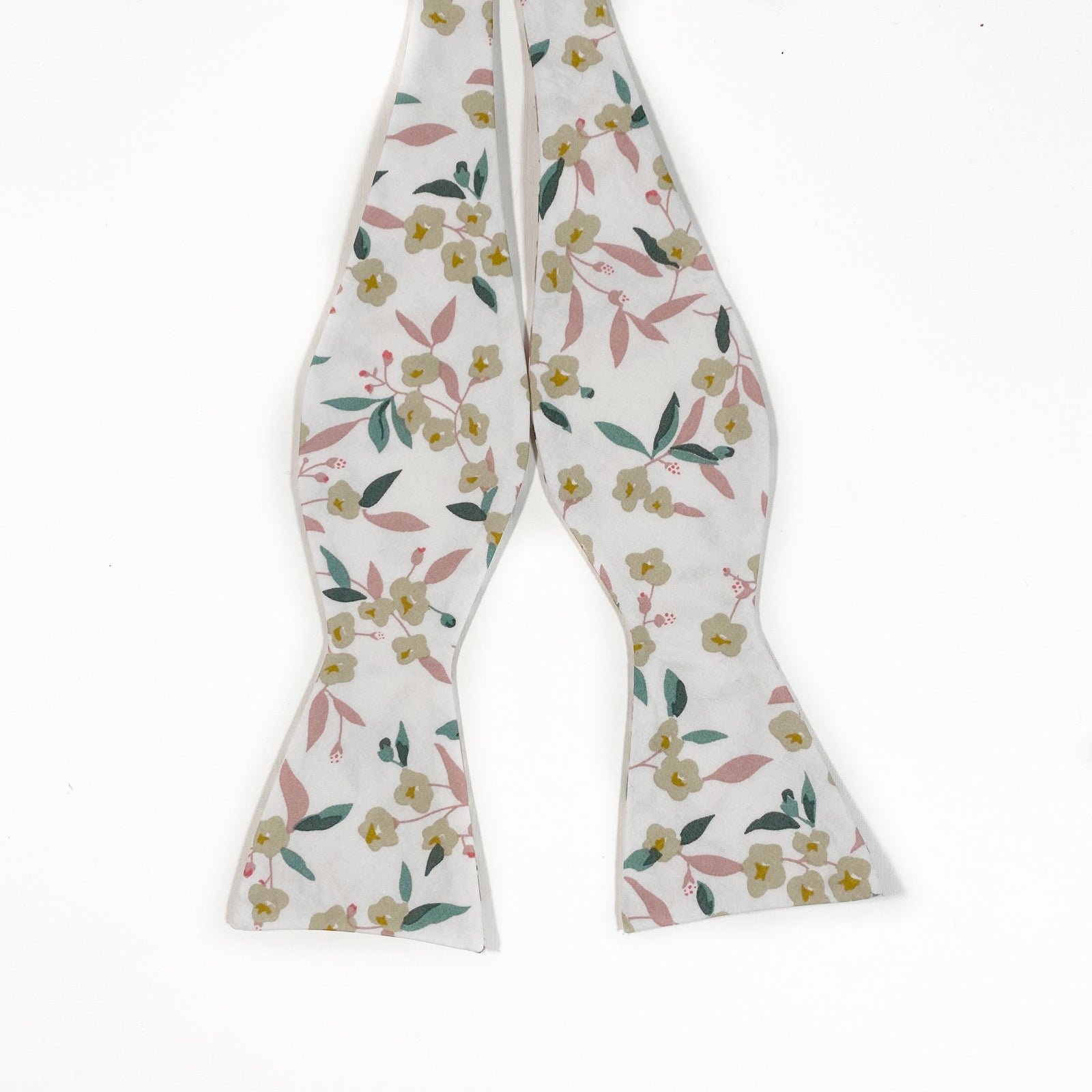 RONNY || SELF-TIE BOW TIE - Self-Tie Bow Tie