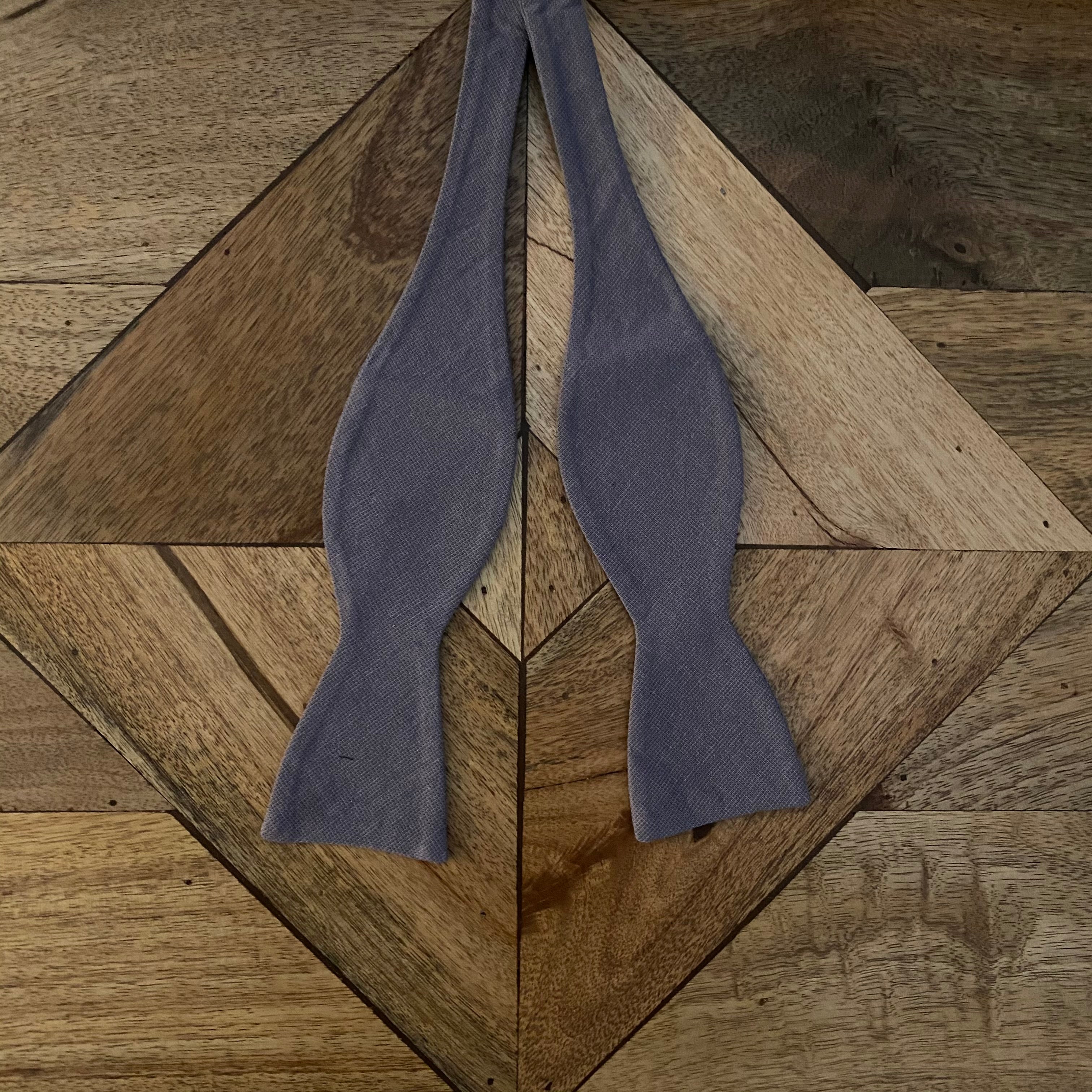 GREY || SELF-TIE BOW TIE - Self-Tie Bow Tie